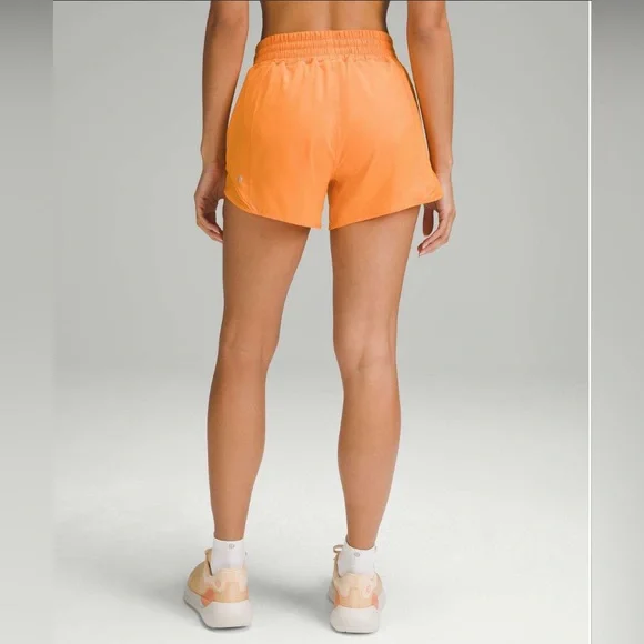 ☄️ Lululemon Size 2 Orange Hotty Hot High-Rise Lined Shorts (4” Inseam) - Picture 3 of 15